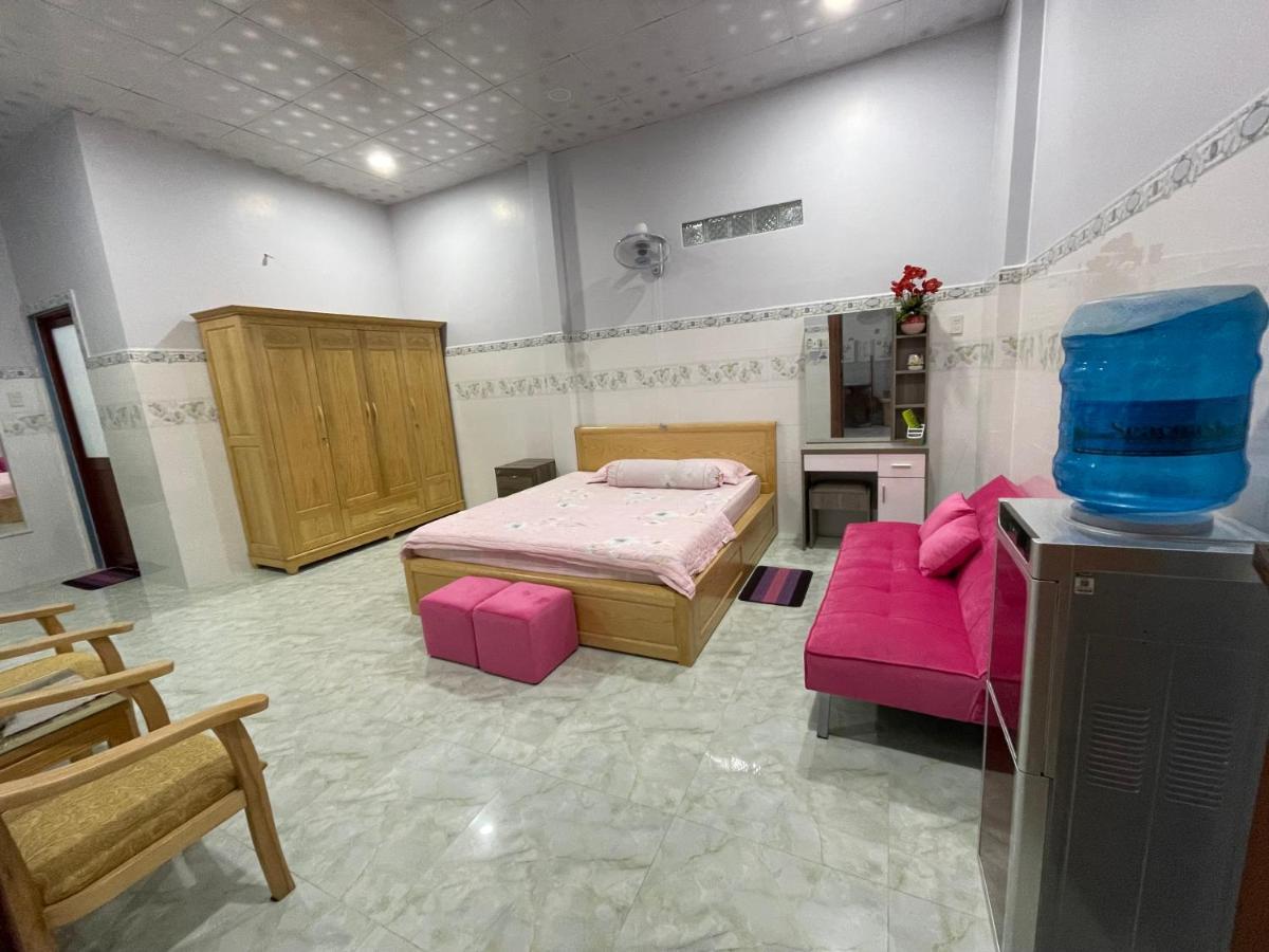 Nha Nghi Lien Hoa Bed and Breakfast Hà Tiên Exteriör bild
